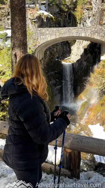 If you're planning a trip to Mount Rainier National Park, there’s a hidden gem you can’t miss—Christine Falls. This quick, scenic stop offers a perfect glimpse of the beauty the park has to offer, all without having to embark on a lengthy hike. Whether you're just passing through or making a day out of exploring the Paradise area, Christine Falls is an easy addition to your itinerary that won’t disappoint.