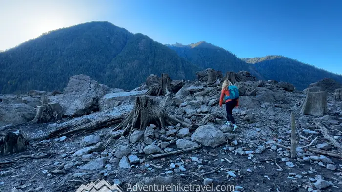 🌄 Ready to take your hikes to the next level? The KAILAS Hurricane Hiking Backpack has everything you need: lightweight construction, breathable comfort, and plenty of storage for your essentials. With features like deep side pockets, adjustable straps, and a sleek design, it’s perfect for day hikes and beyond. Tested on the toughest trails and loved by outdoor enthusiasts—don’t miss out on this trail-ready gear! 🏞️✨ #HikingEssentials #AdventureGear